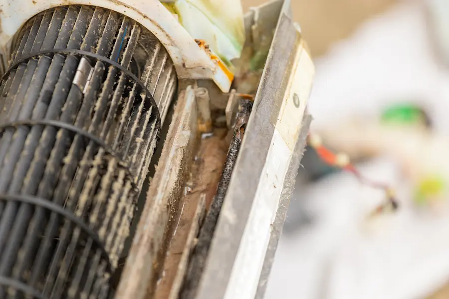 The Top Signs That Your HVAC System Needs Repair or Replacement